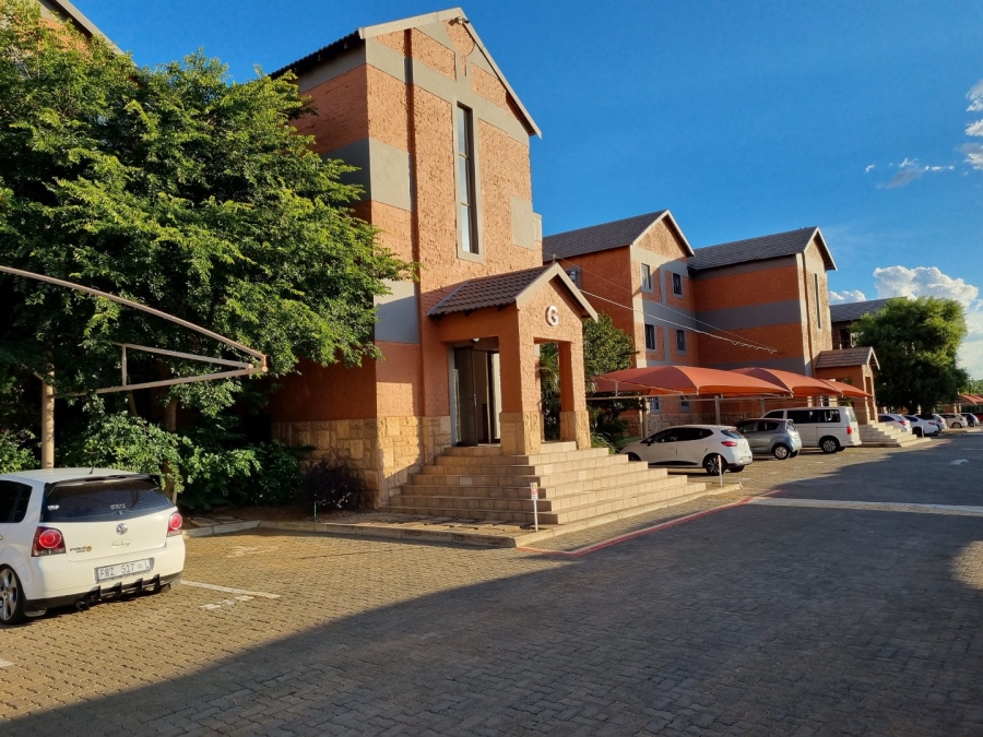 1 Bedroom Property for Sale in Vredenhof Sh Free State